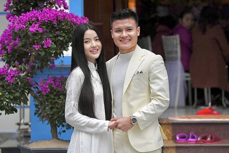 Cầu Thủ Nguyễn Quang Hải – Biểu Tượng Bóng Đá Quốc Gia 6 Tính cách, phong cách và hình ảnh ngoài sân cỏ